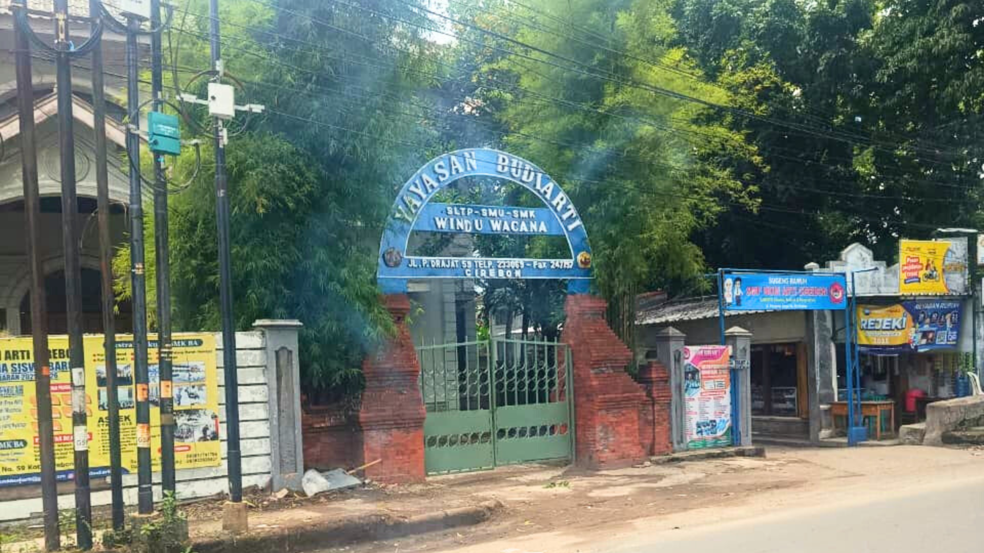 Gedung yayasan